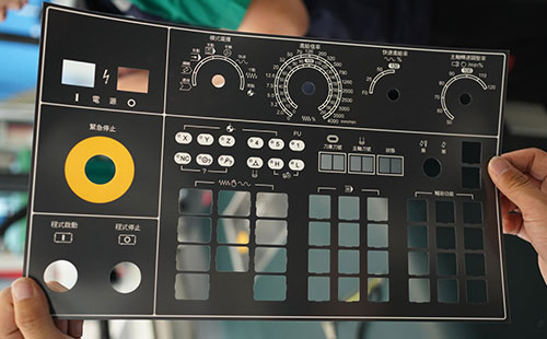 數(shù)控切割機(jī)在膜材料切割中的主要優(yōu)勢(shì)